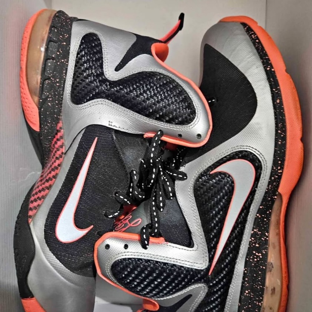 LeBron 9 Mango - Picture 1 of 1
